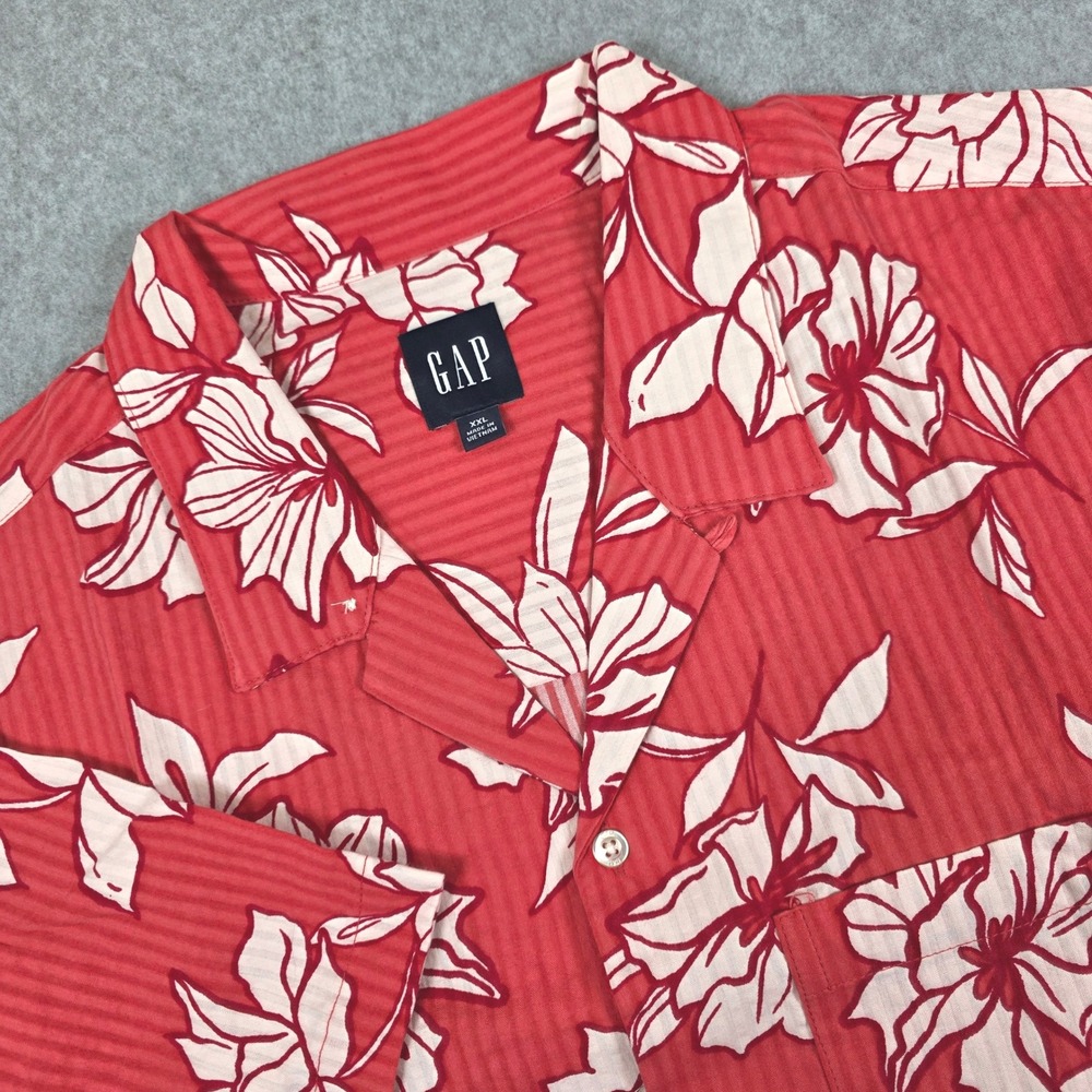 GAP Hawaiian Floral Print Button-Up Shirt Men's XXL Red Short Sleeve Tropical